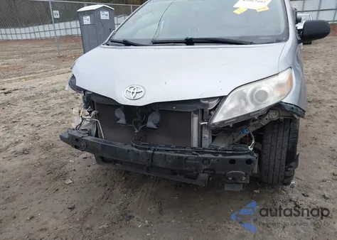 2015 Toyota Sienna Xle 8 Passenger from USA, damaged, VIN 5TDYK3DC5FS576000